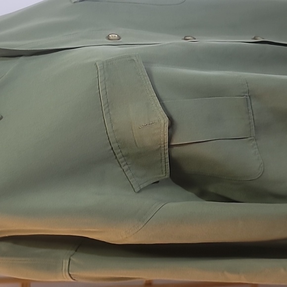 Tommy Bahama 100% silk olive green long sleeve shirt size XL 2 pockets vacation - Picture 3 of 14